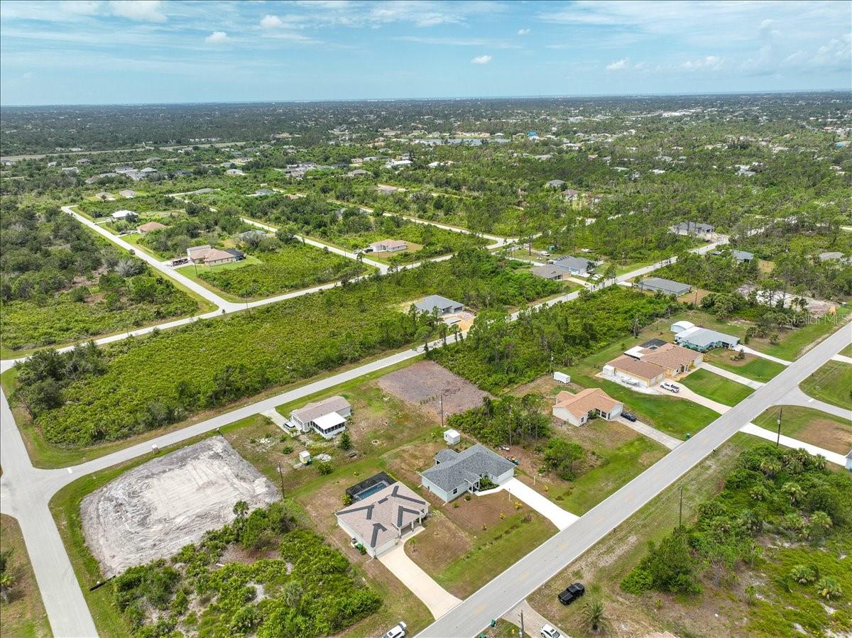 Image 6 of 33 For 11707 Willmington Boulevard