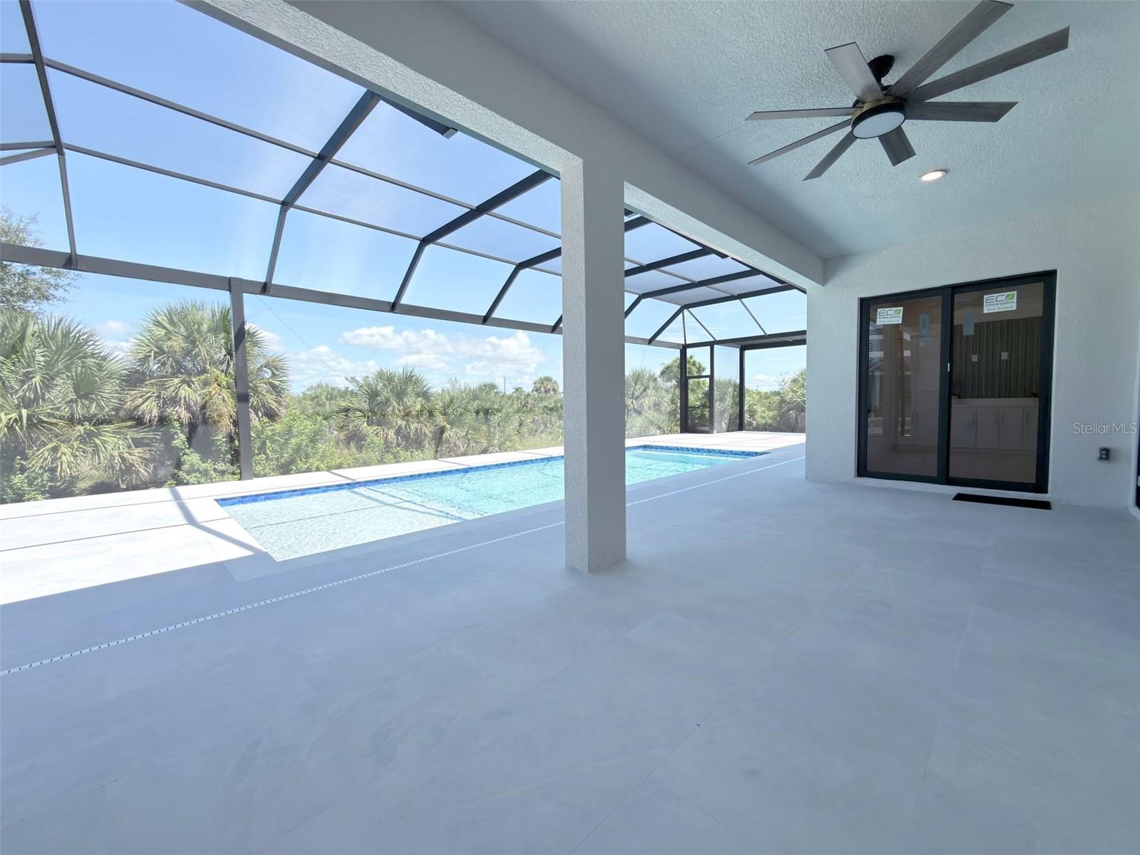 Image 18 of 49 For 14671 Lillian Circle