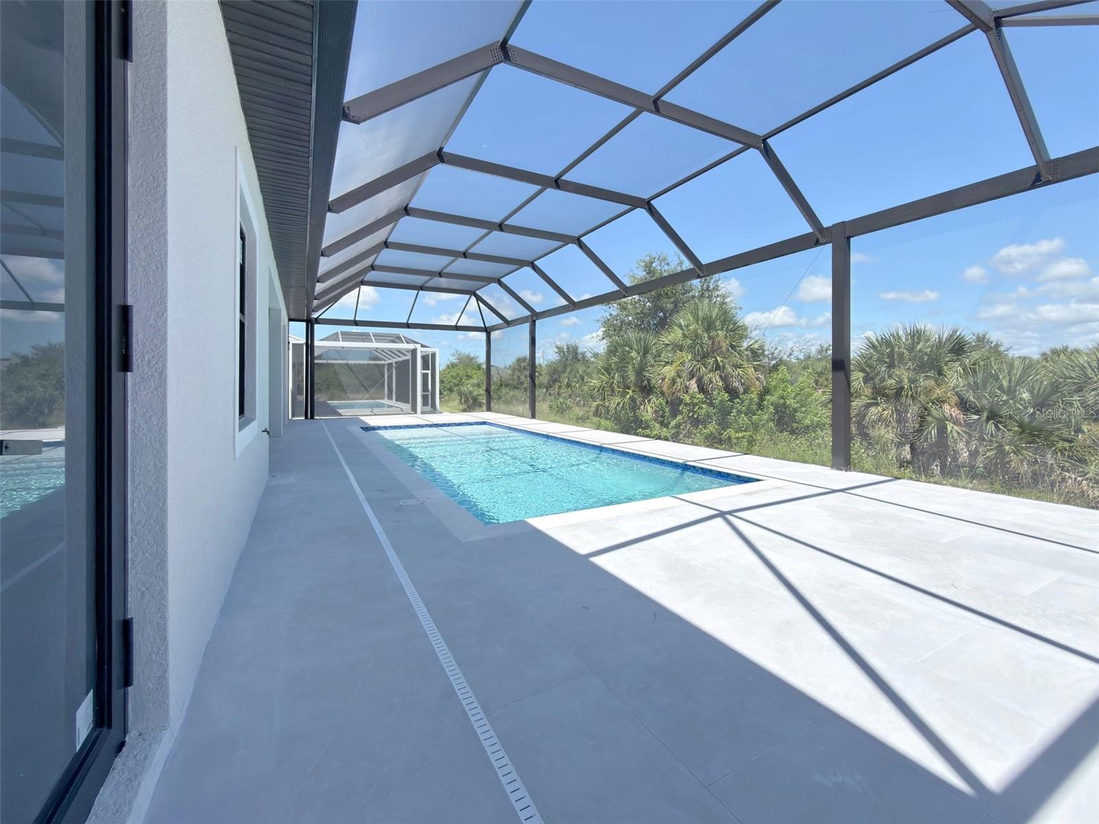 Image 23 of 49 For 14671 Lillian Circle