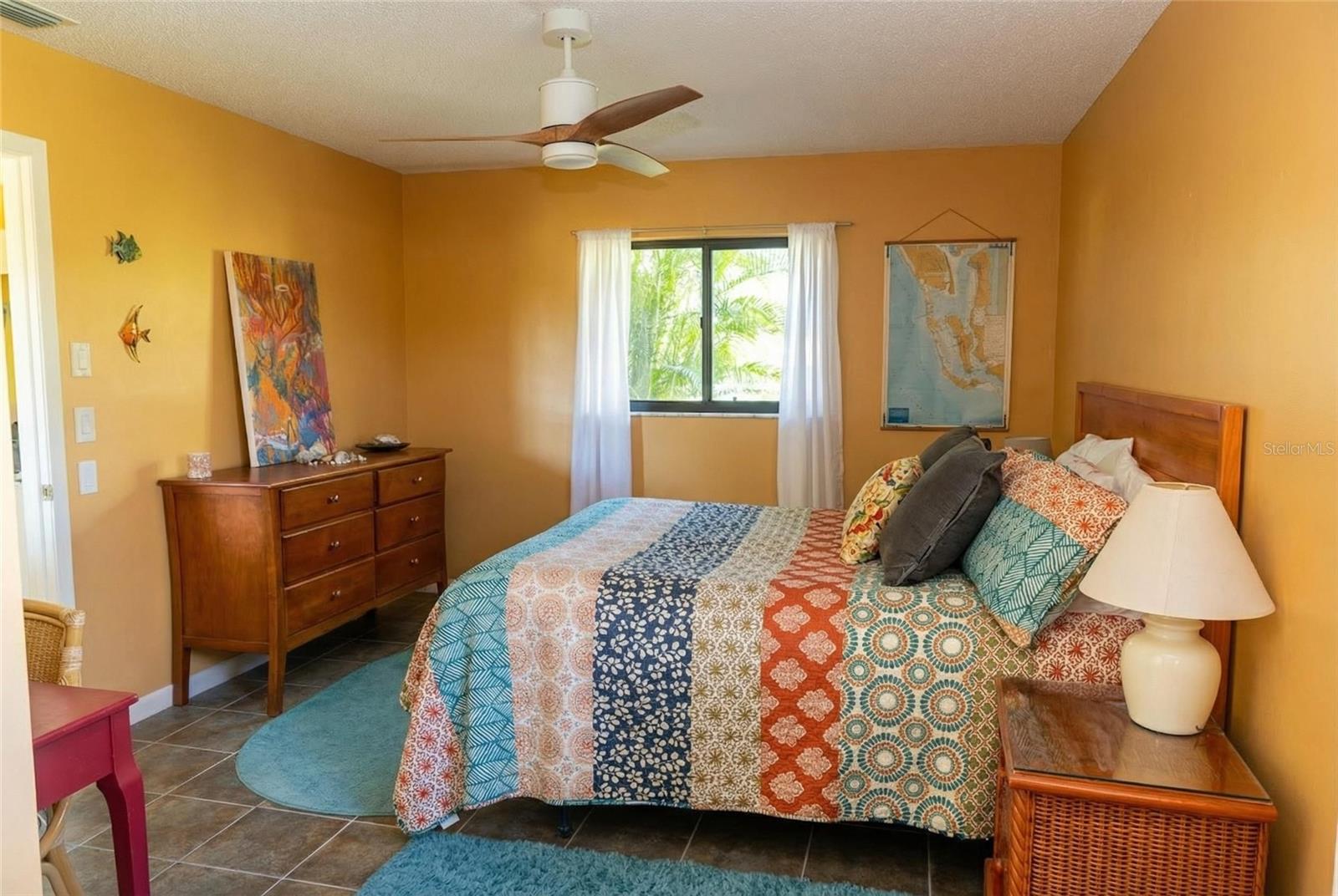 Image 21 of 43 For 9406 Prospect Avenue
