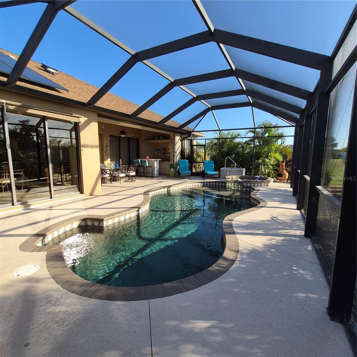 Image 2 of 87 For 19 Medalist Way