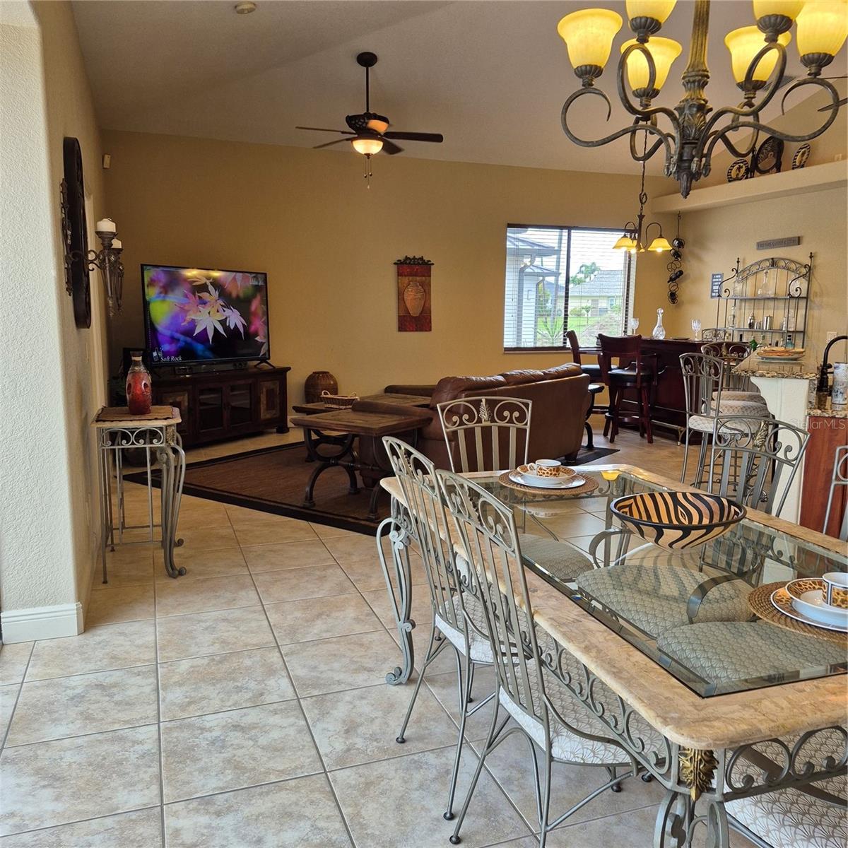 Image 24 of 87 For 19 Medalist Way