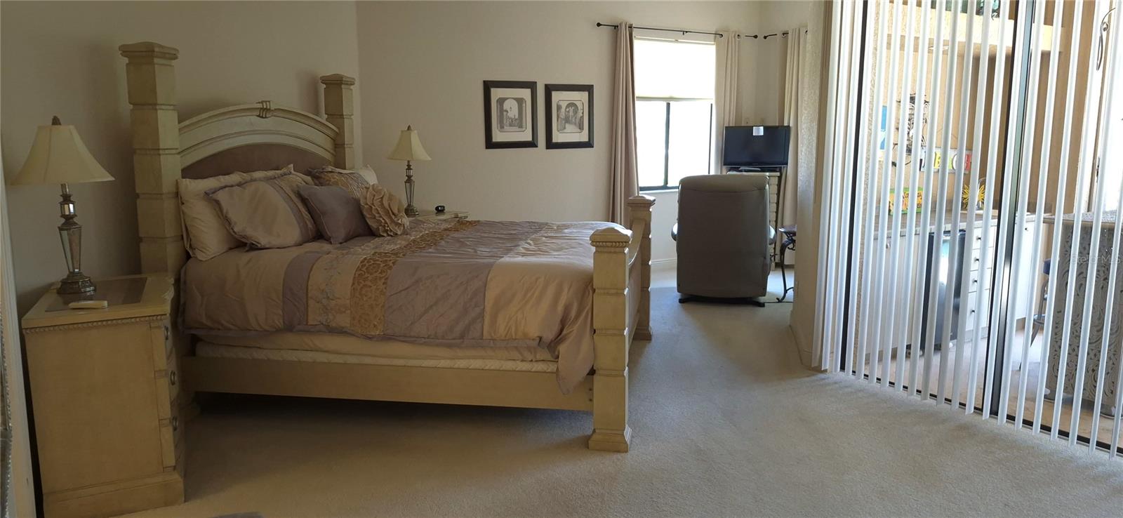 Image 42 of 87 For 19 Medalist Way