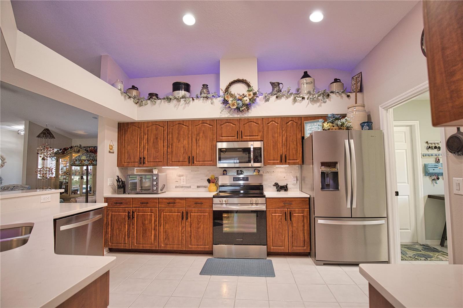 Image 29 of 99 For 22 Medalist Court