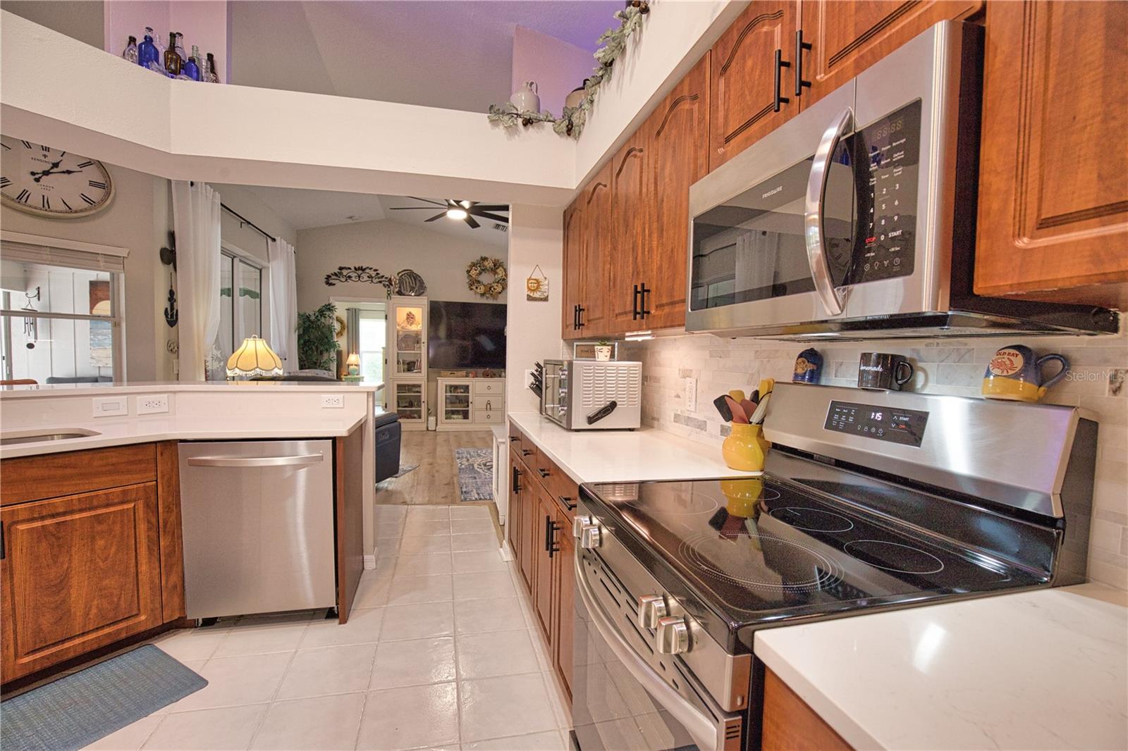 Image 33 of 99 For 22 Medalist Court