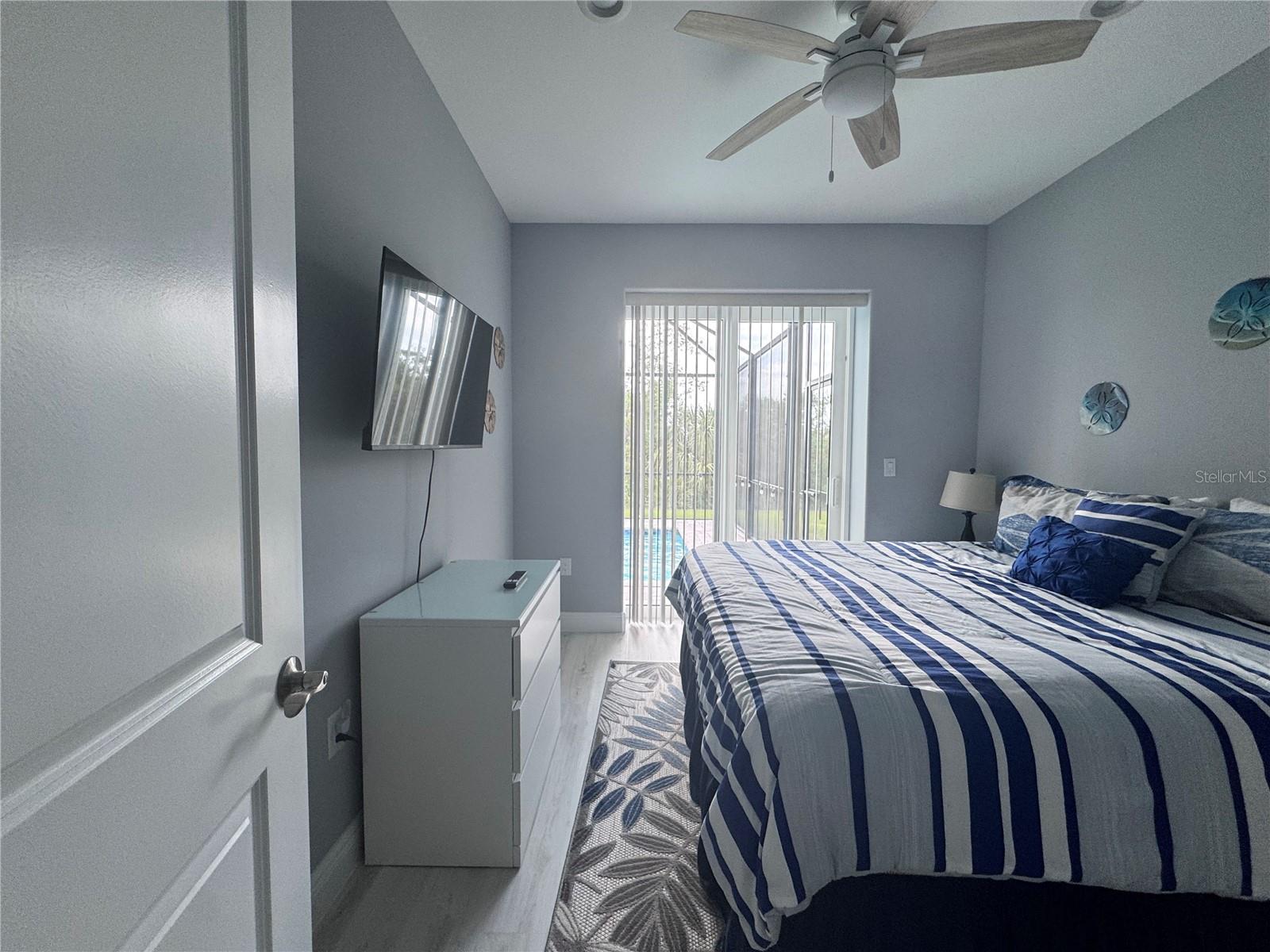 Image 8 of 13 For 186 Fairway Road