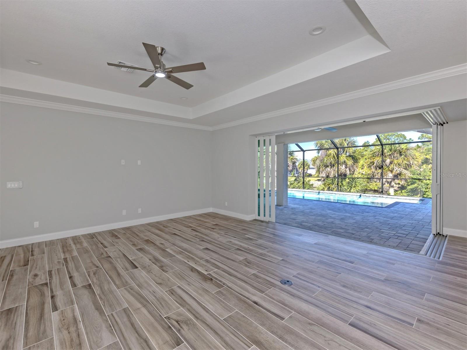 Image 16 of 40 For 3423 Knox Terrace