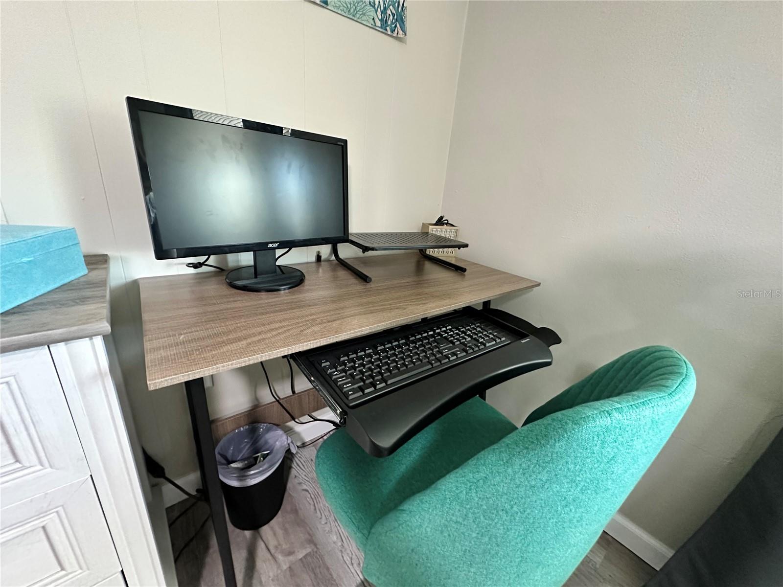 Image 18 of 30 For 50 Euclid Avenue