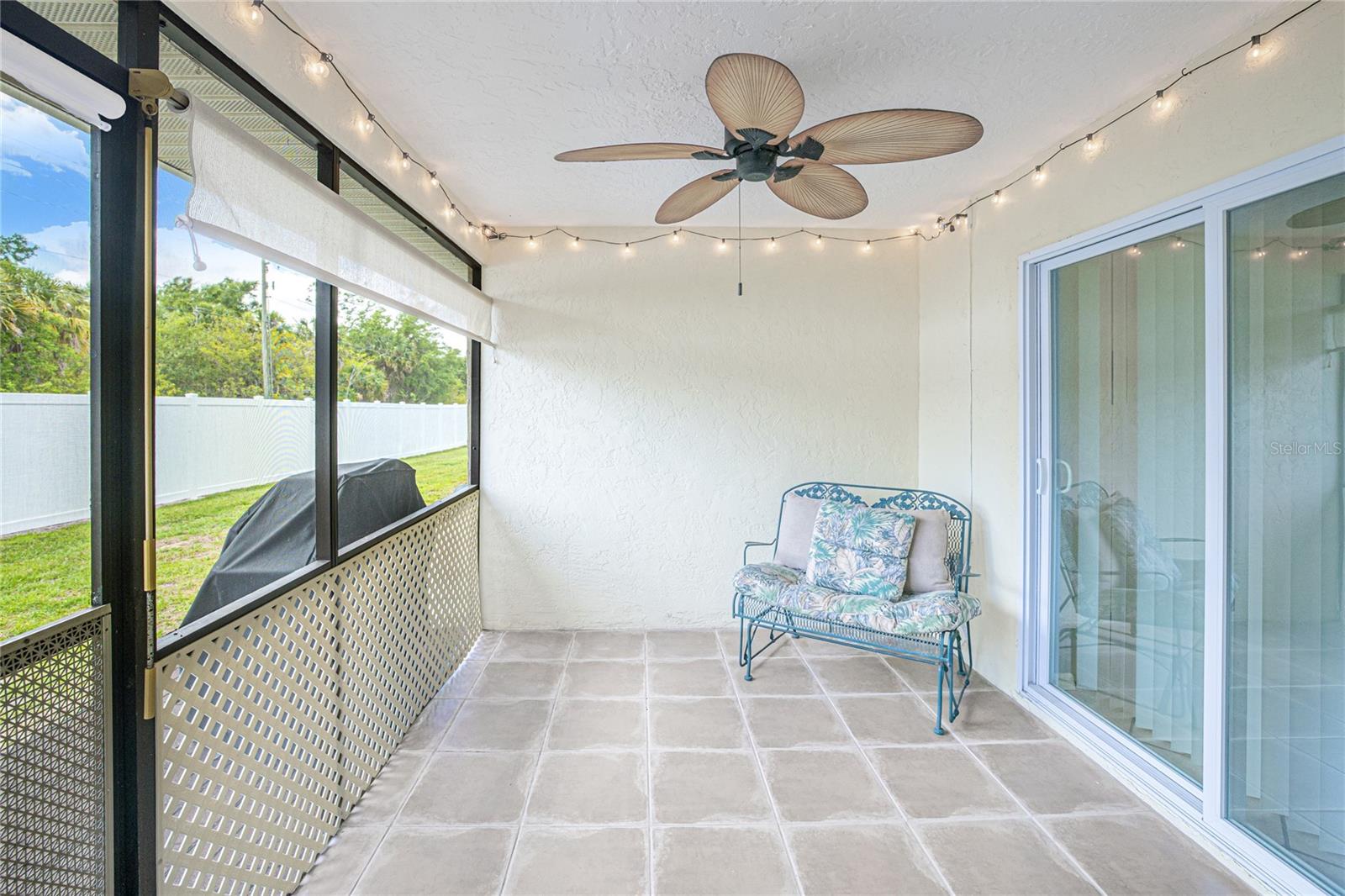 Image 24 of 33 For 24540 Harborview Road D3