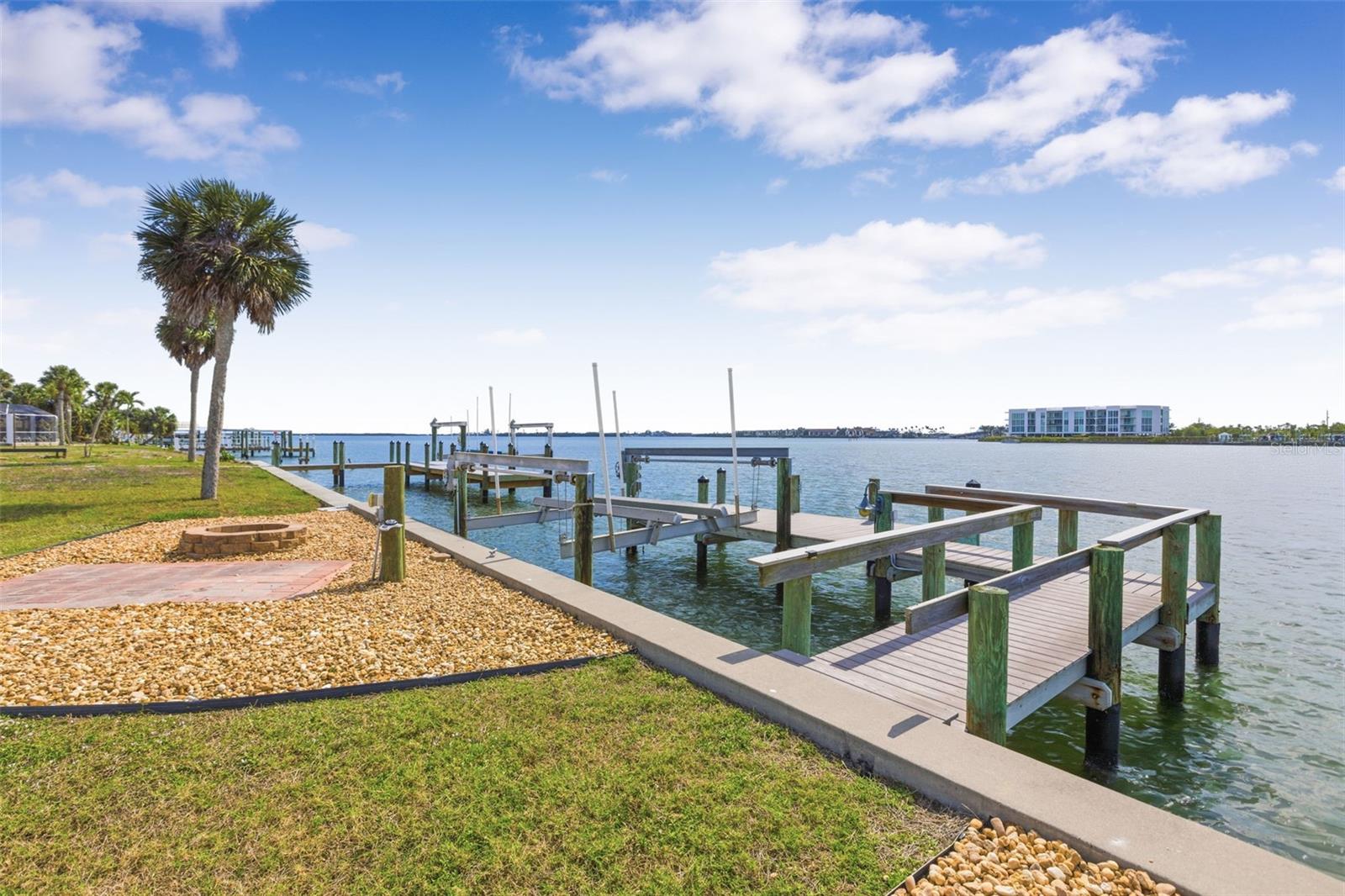 Image 28 of 70 For 1424 Lemon Bay Drive