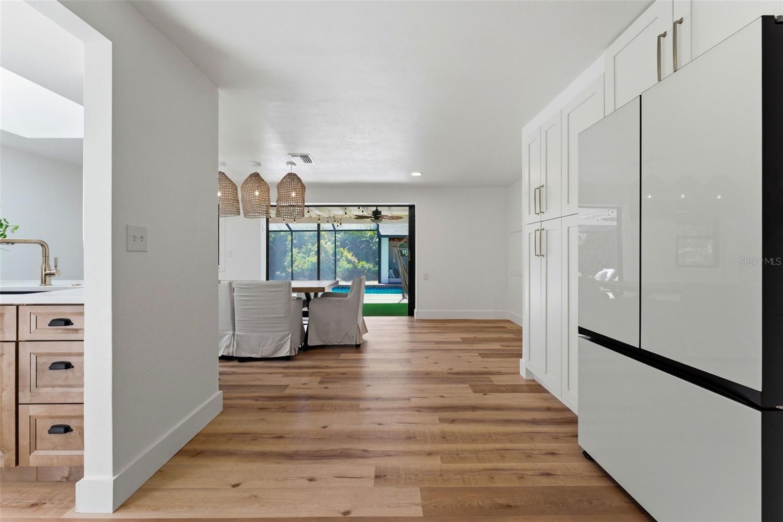 Image 10 of 53 For 1155 Forest Drive