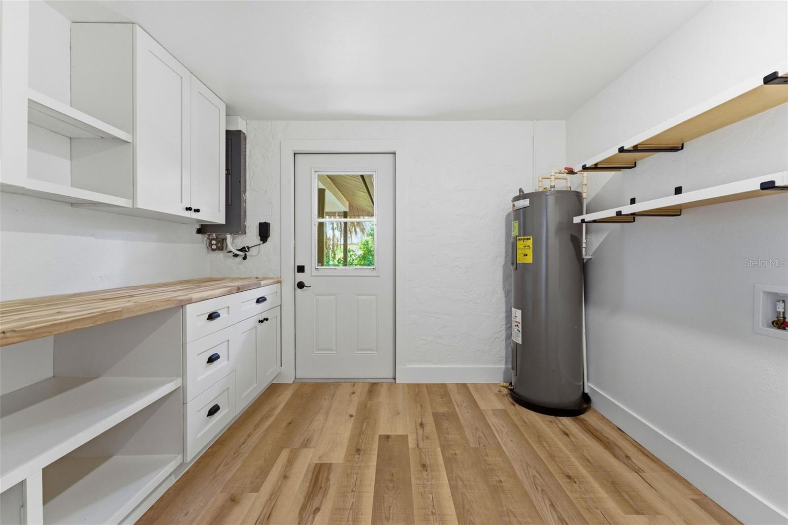 Image 25 of 53 For 1155 Forest Drive