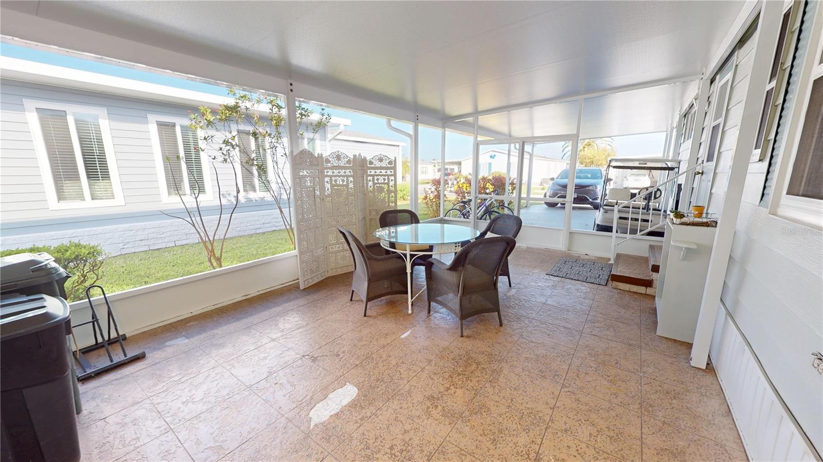 Image 14 of 37 For 817 Seabrook Drive