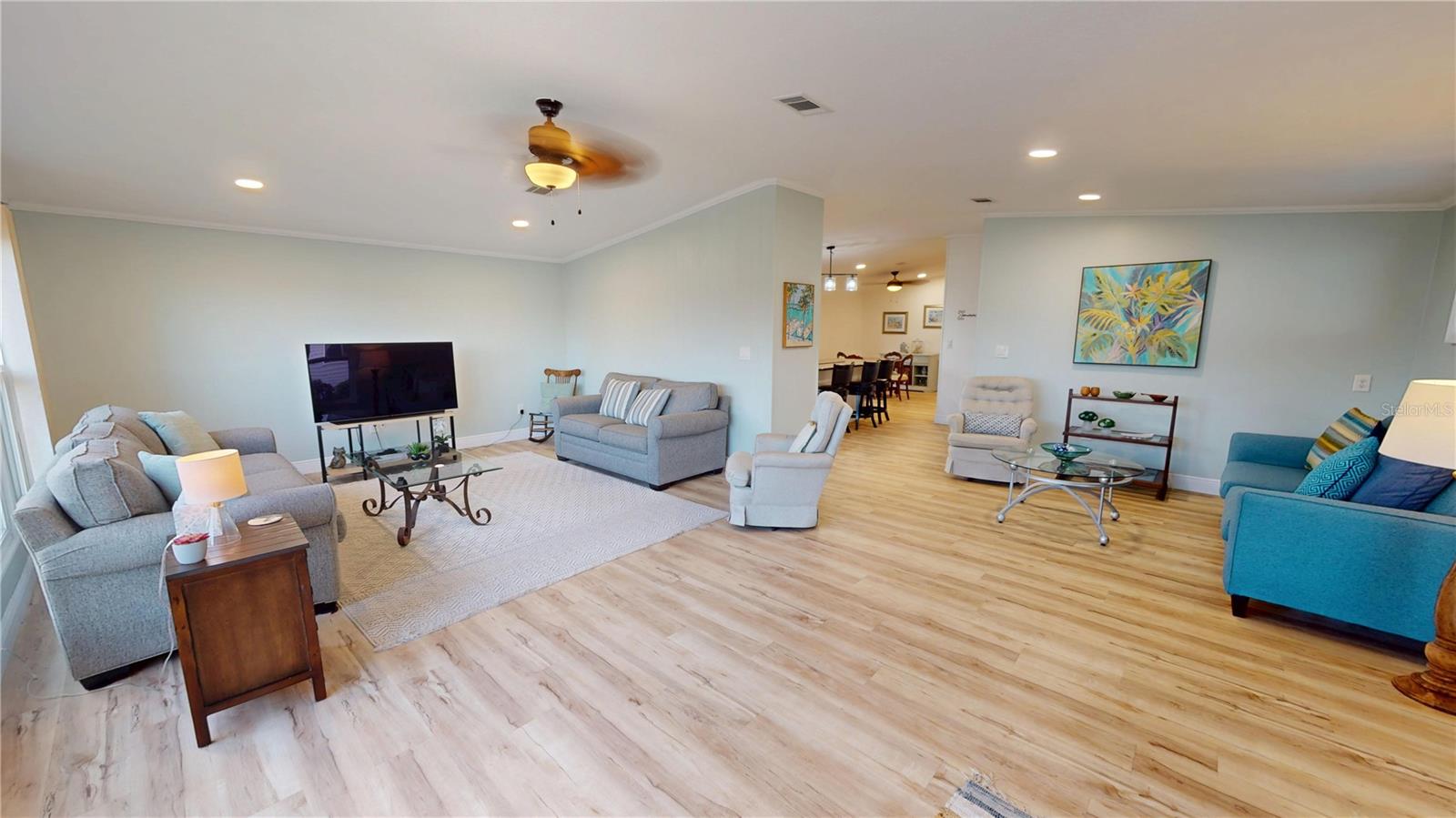 Image 2 of 37 For 817 Seabrook Drive