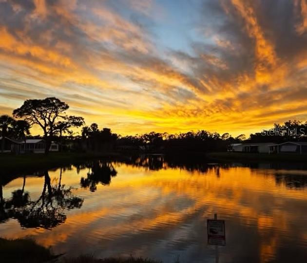 Image 32 of 37 For 817 Seabrook Drive