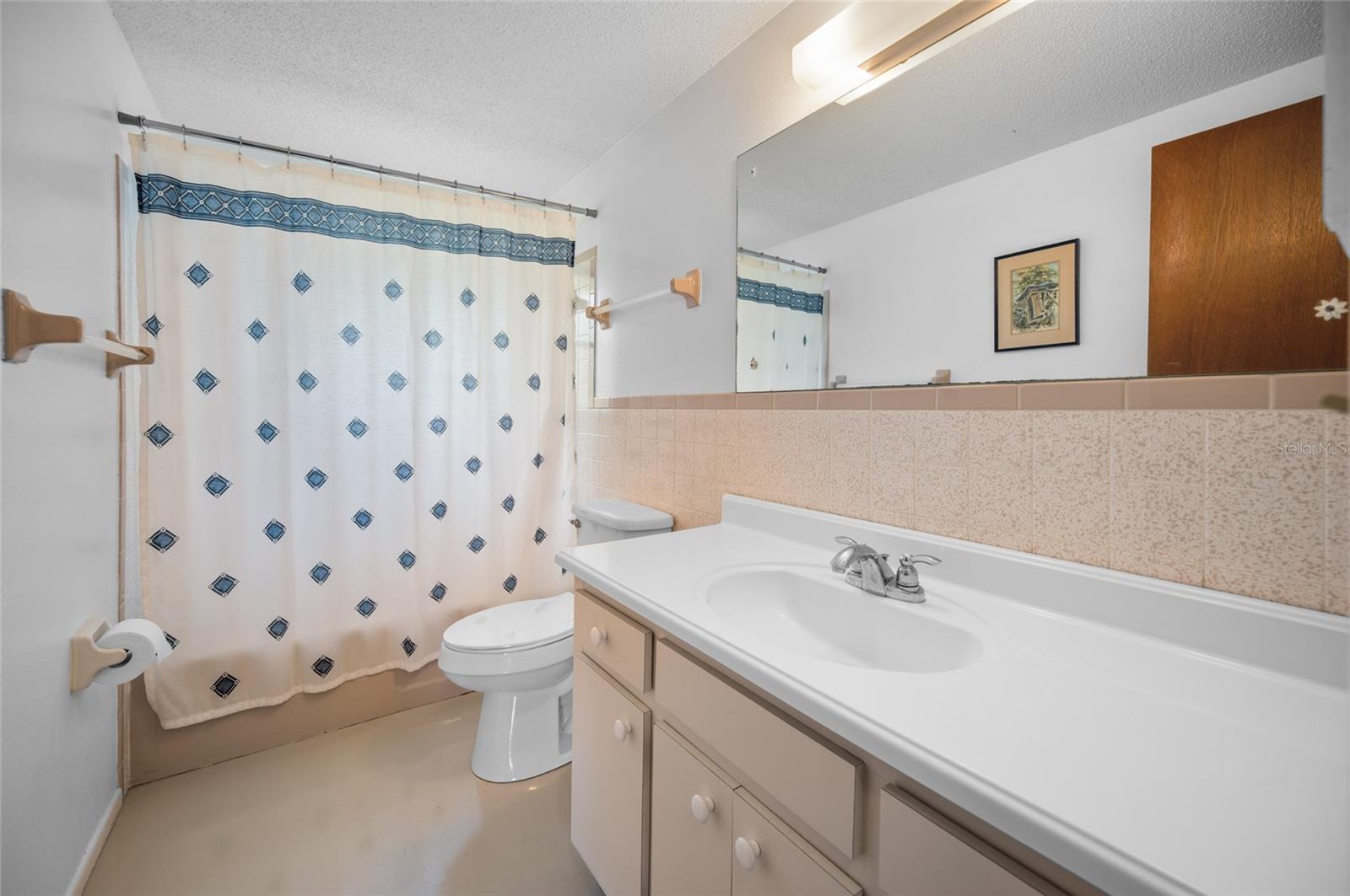 Image 13 of 40 For 901 Ponderosa Road