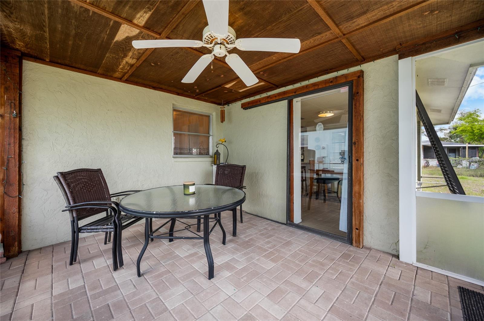 Image 30 of 40 For 901 Ponderosa Road