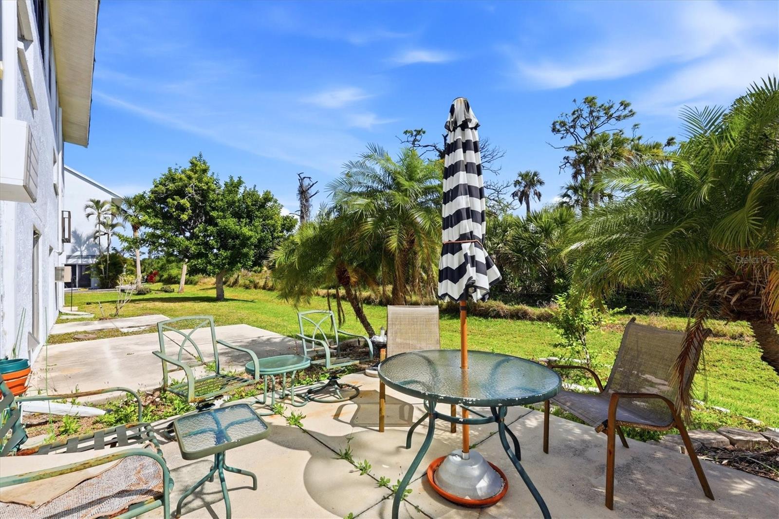 Image 10 of 51 For 6800 Placida Road Th4