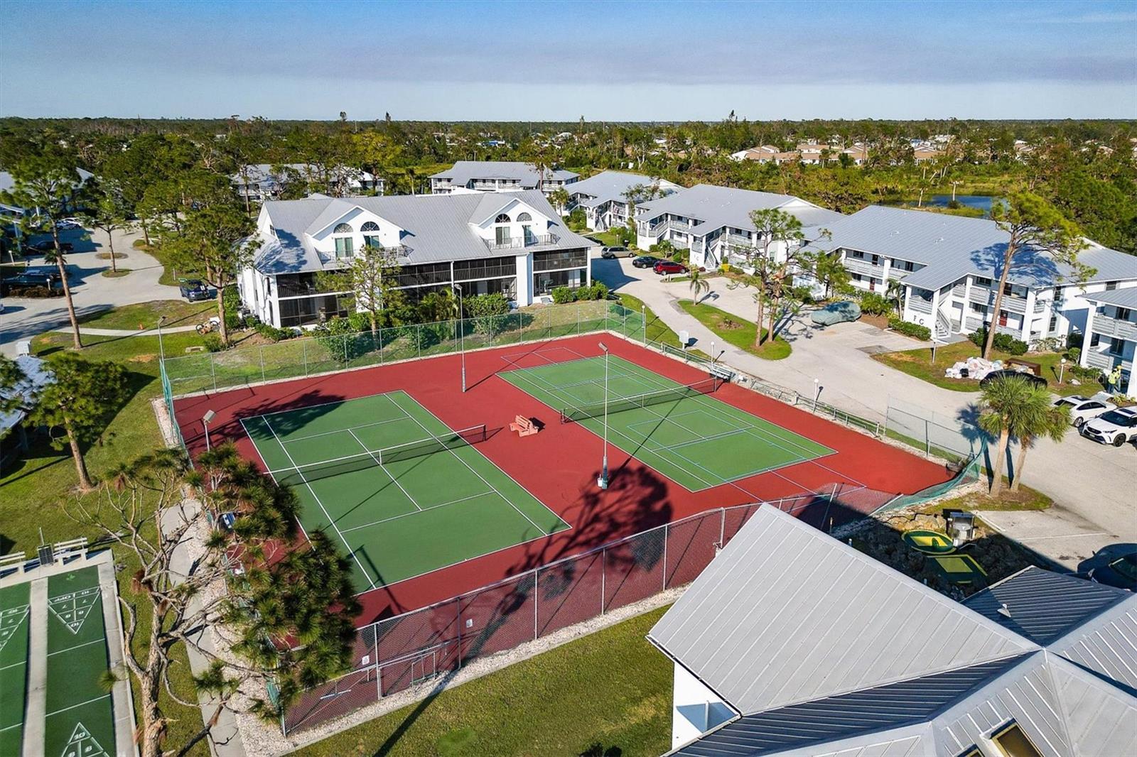 Image 41 of 51 For 6800 Placida Road Th4