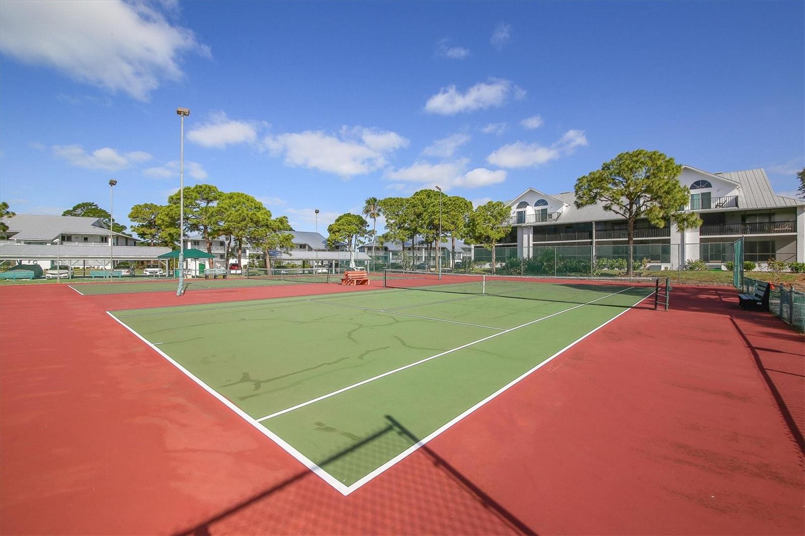 Image 42 of 51 For 6800 Placida Road Th4