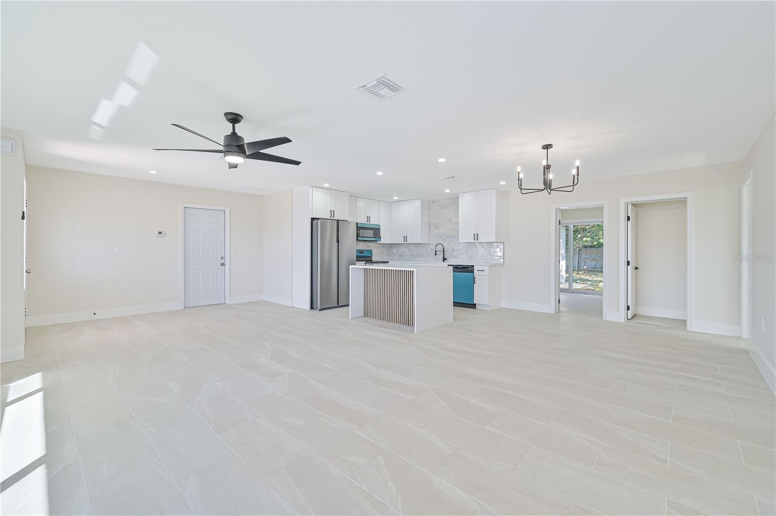 Image 25 of 40 For 115 24th Avenue A&b