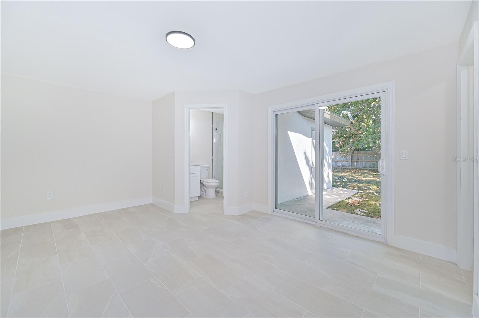 Image 33 of 40 For 115 24th Avenue A&b