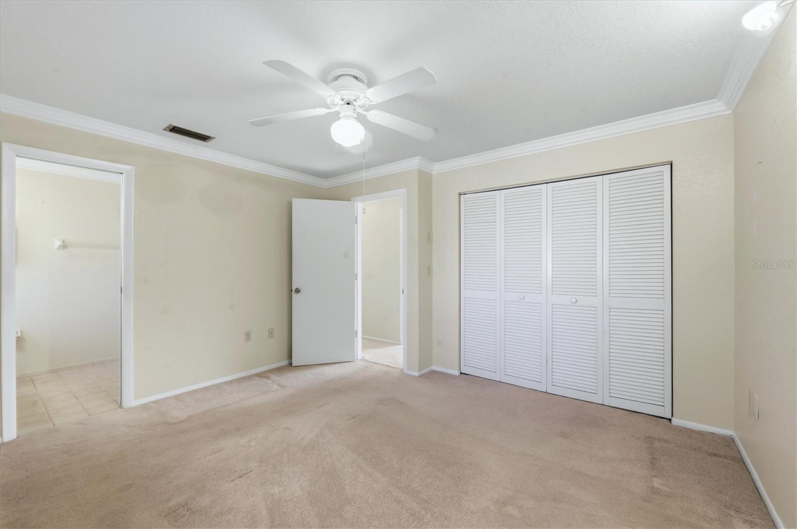 Image 13 of 32 For 11029 Kimberly Avenue