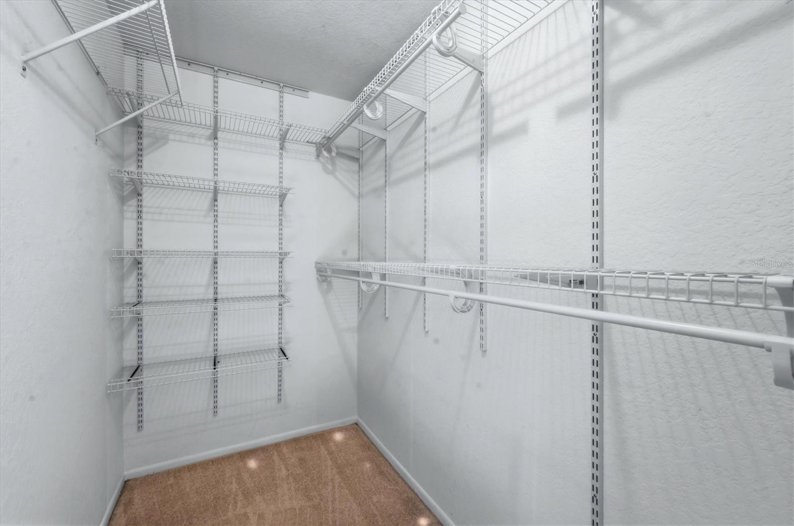 Image 15 of 32 For 11029 Kimberly Avenue