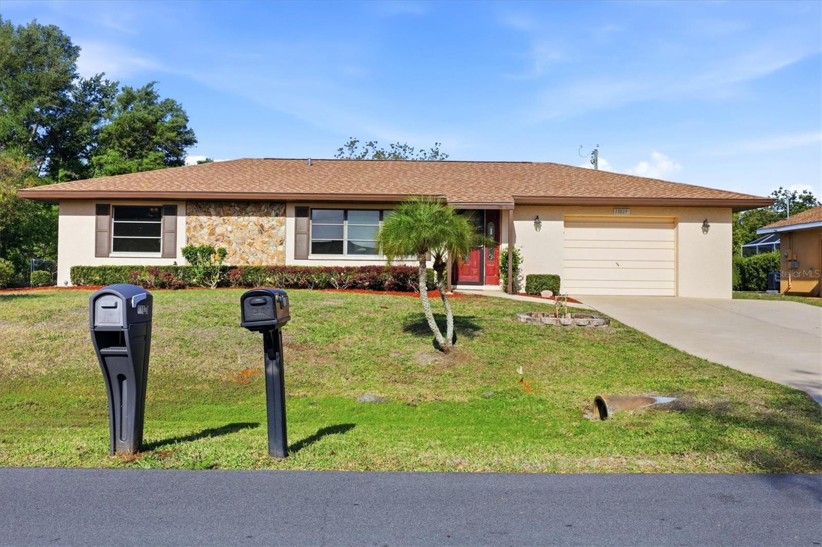 Image 31 of 32 For 11029 Kimberly Avenue