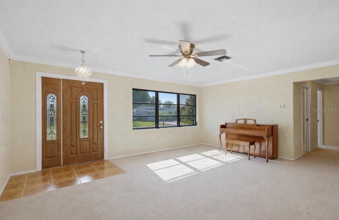 Image 5 of 32 For 11029 Kimberly Avenue