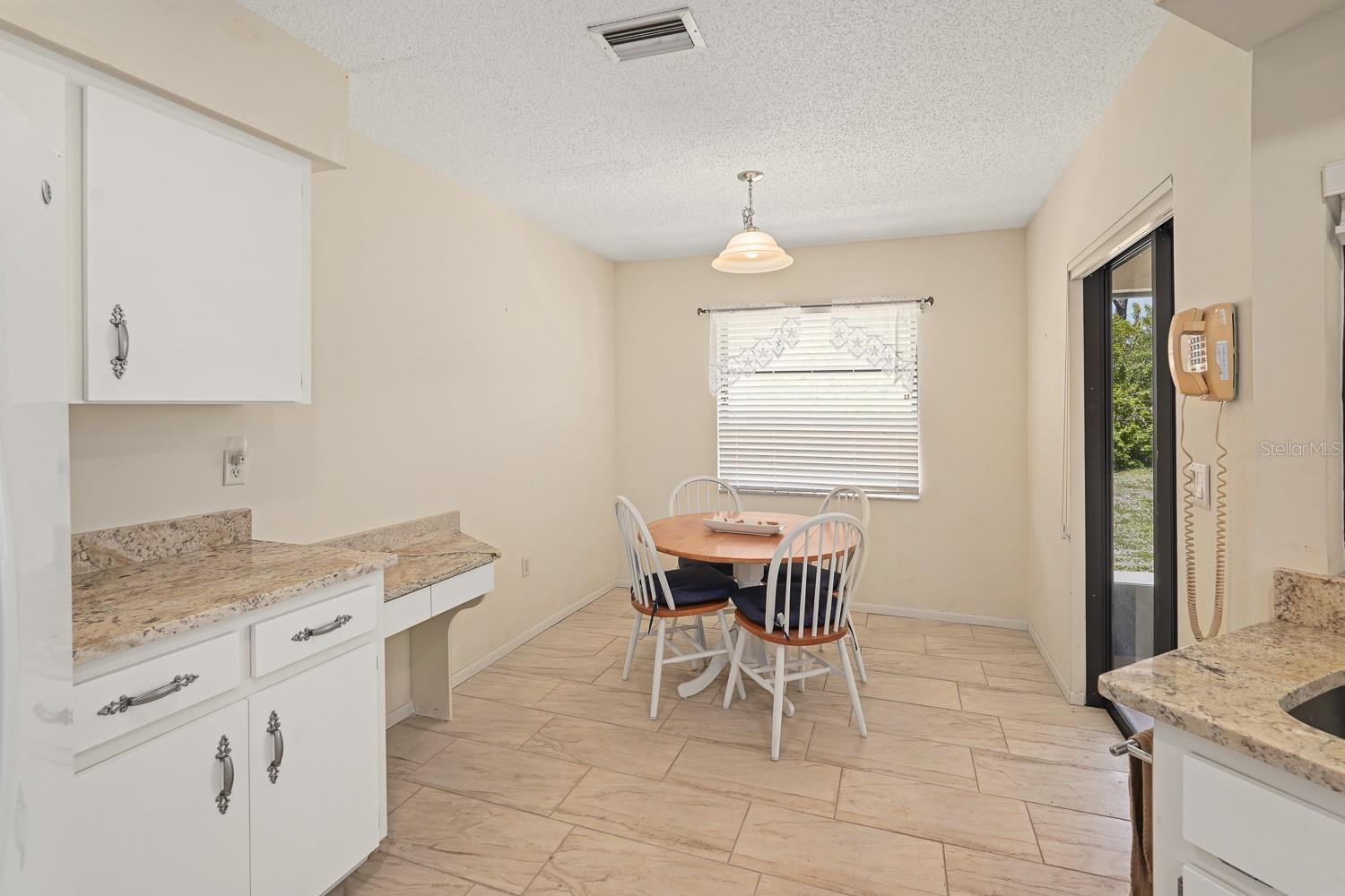 Image 16 of 44 For 9340 San Bernandino Avenue