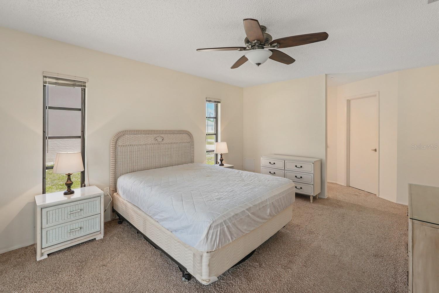 Image 26 of 44 For 9340 San Bernandino Avenue