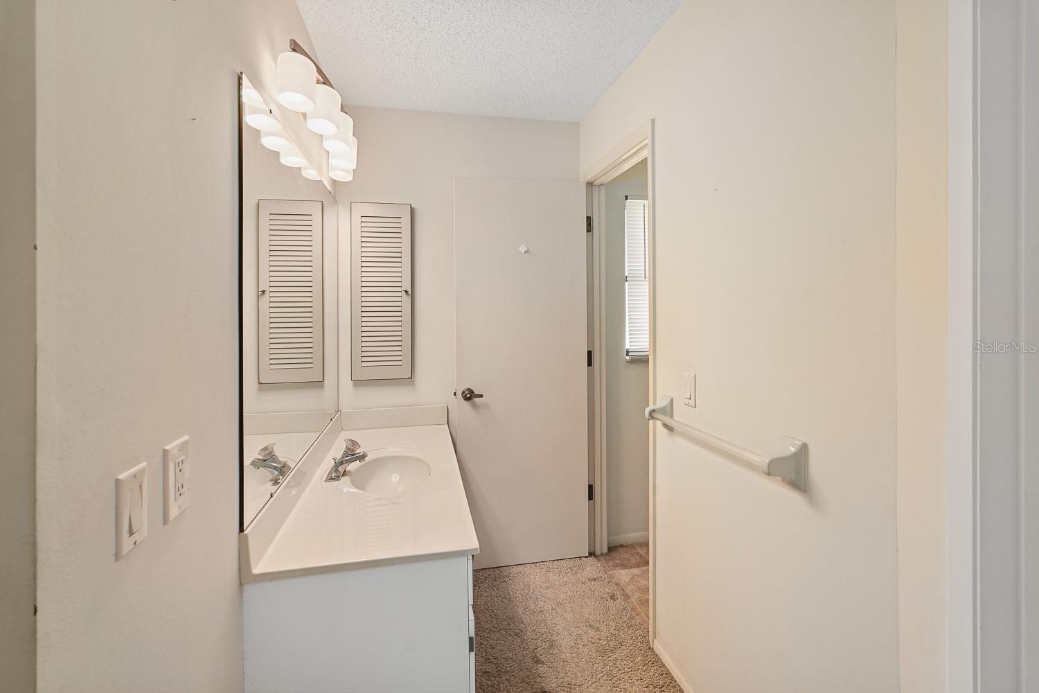 Image 27 of 44 For 9340 San Bernandino Avenue