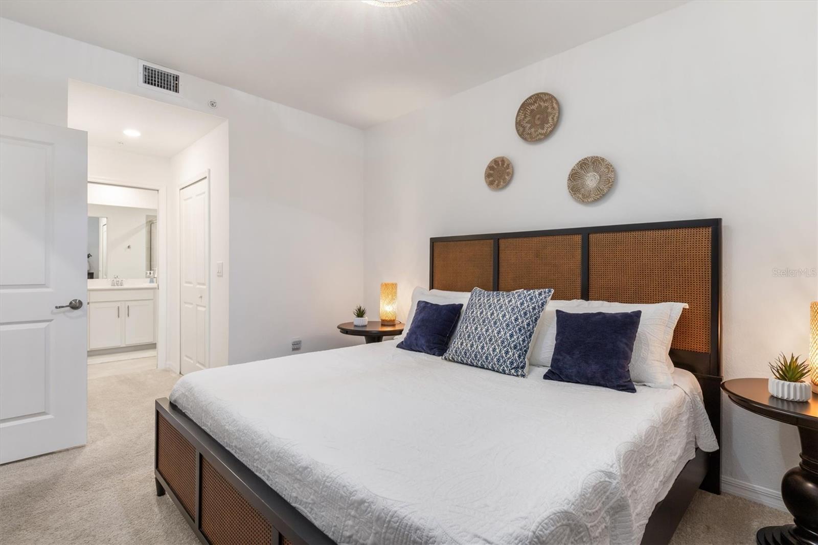 Image 14 of 54 For 12180 Wellen Golf Street 207