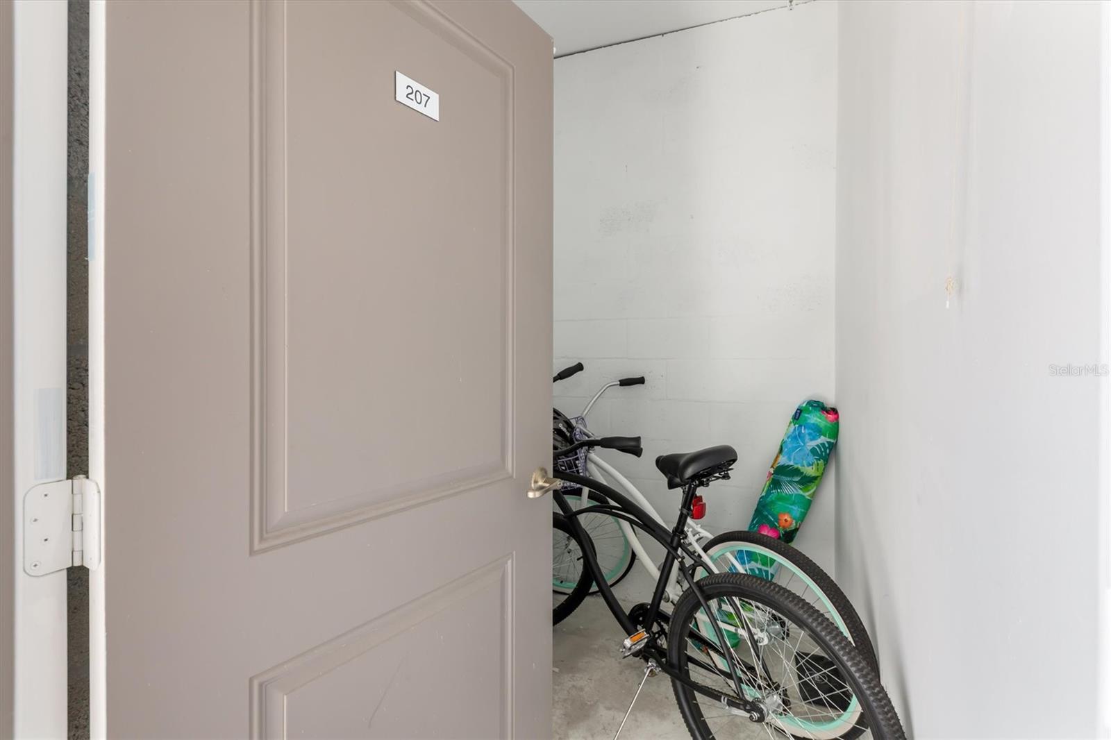 Image 28 of 54 For 12180 Wellen Golf Street 207