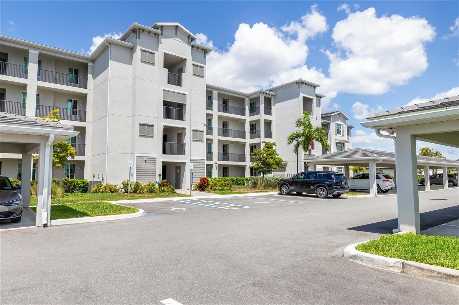 Image 30 of 54 For 12180 Wellen Golf Street 207