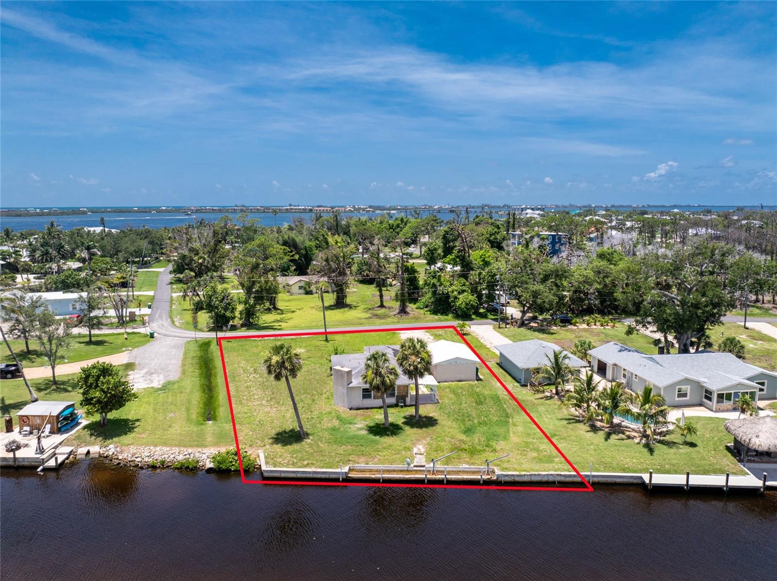 Image 13 of 20 For 1899 Riverside Drive