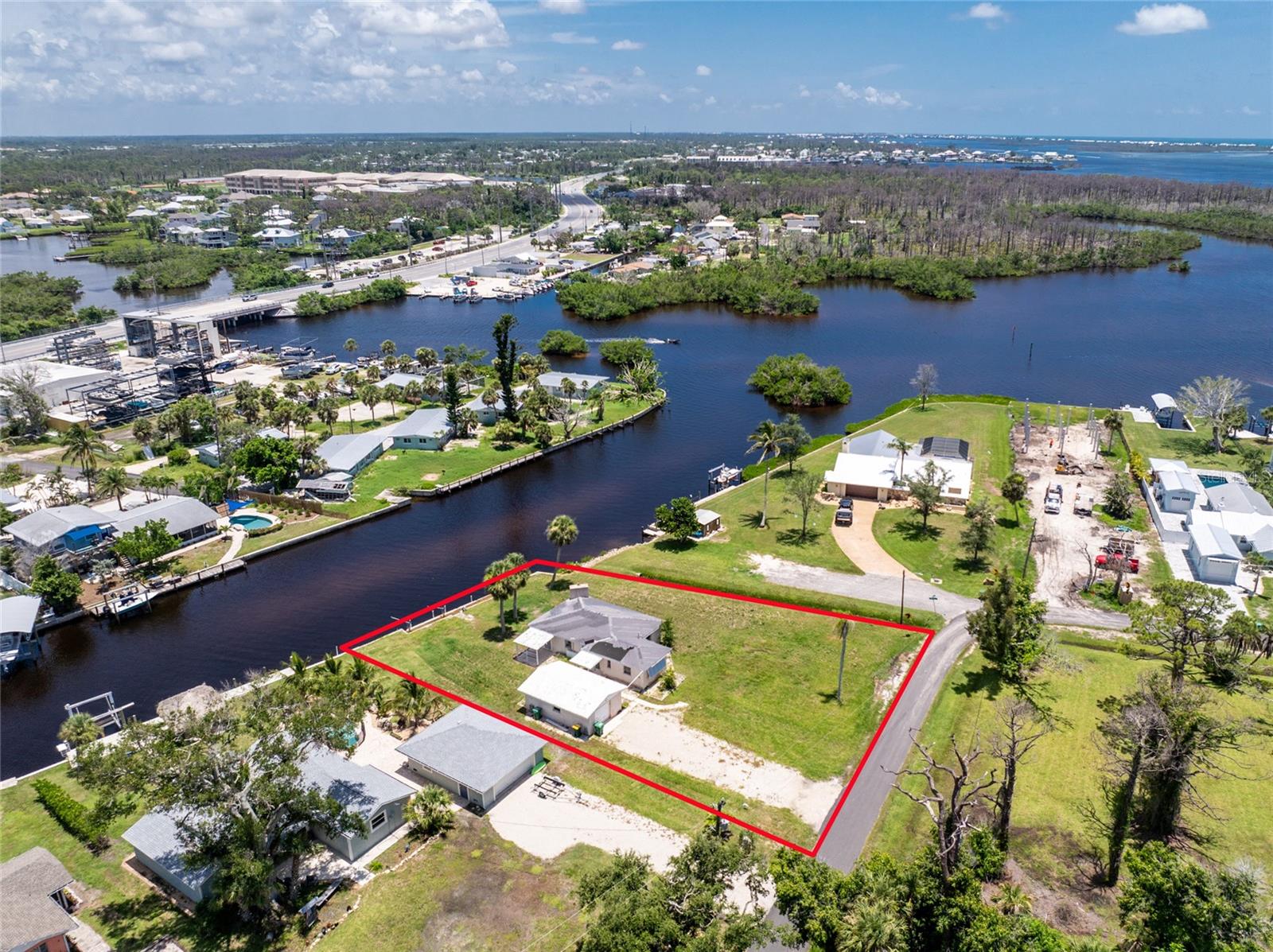 Image 4 of 20 For 1899 Riverside Drive