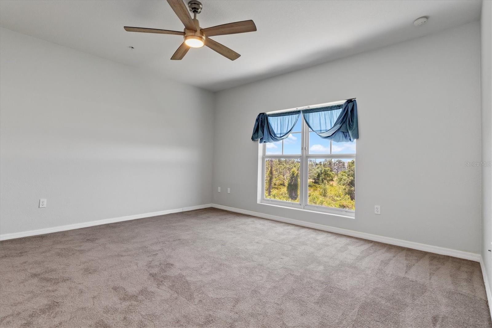 Image 25 of 56 For 3923 Cape Haze Drive 302