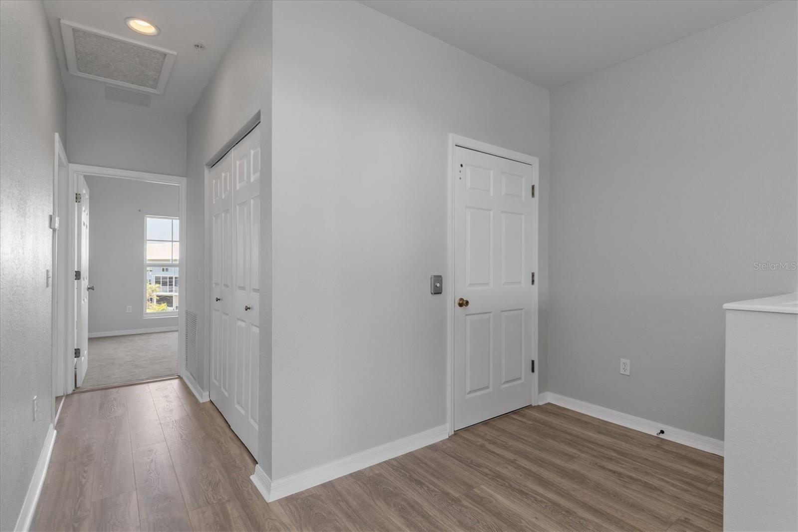 Image 29 of 56 For 3923 Cape Haze Drive 302
