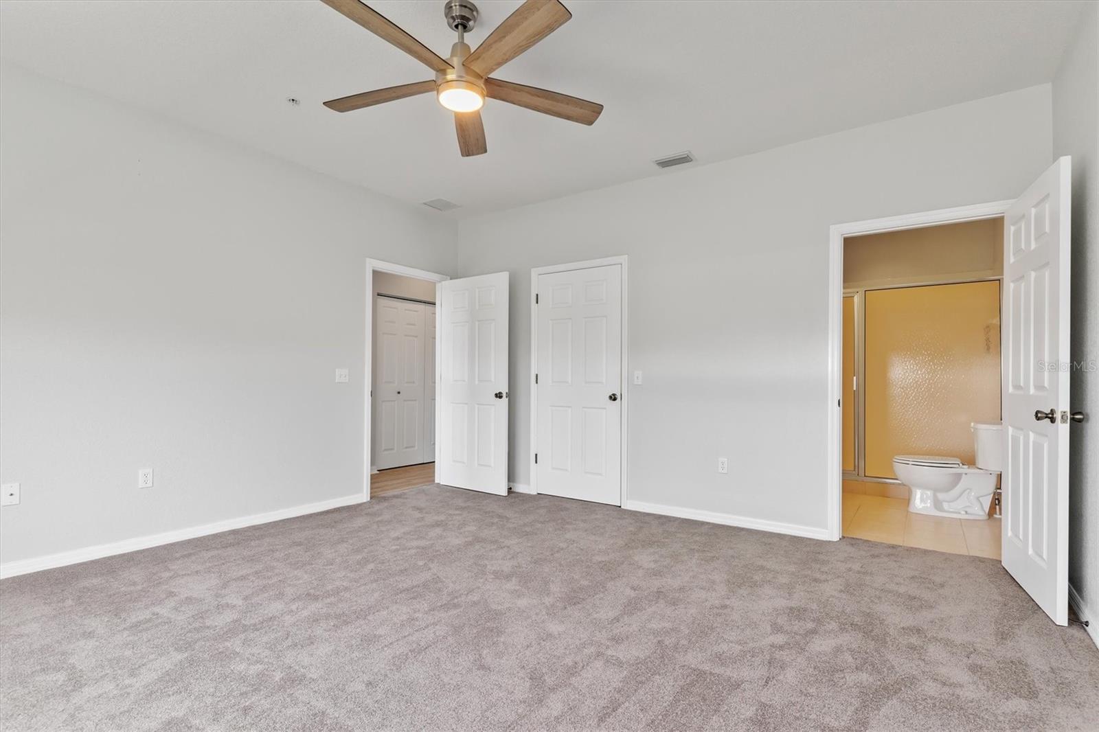 Image 30 of 56 For 3923 Cape Haze Drive 302