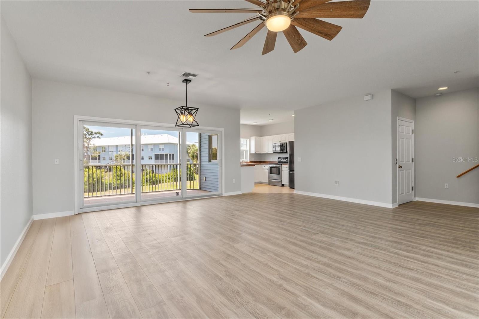 Image 36 of 56 For 3923 Cape Haze Drive 302
