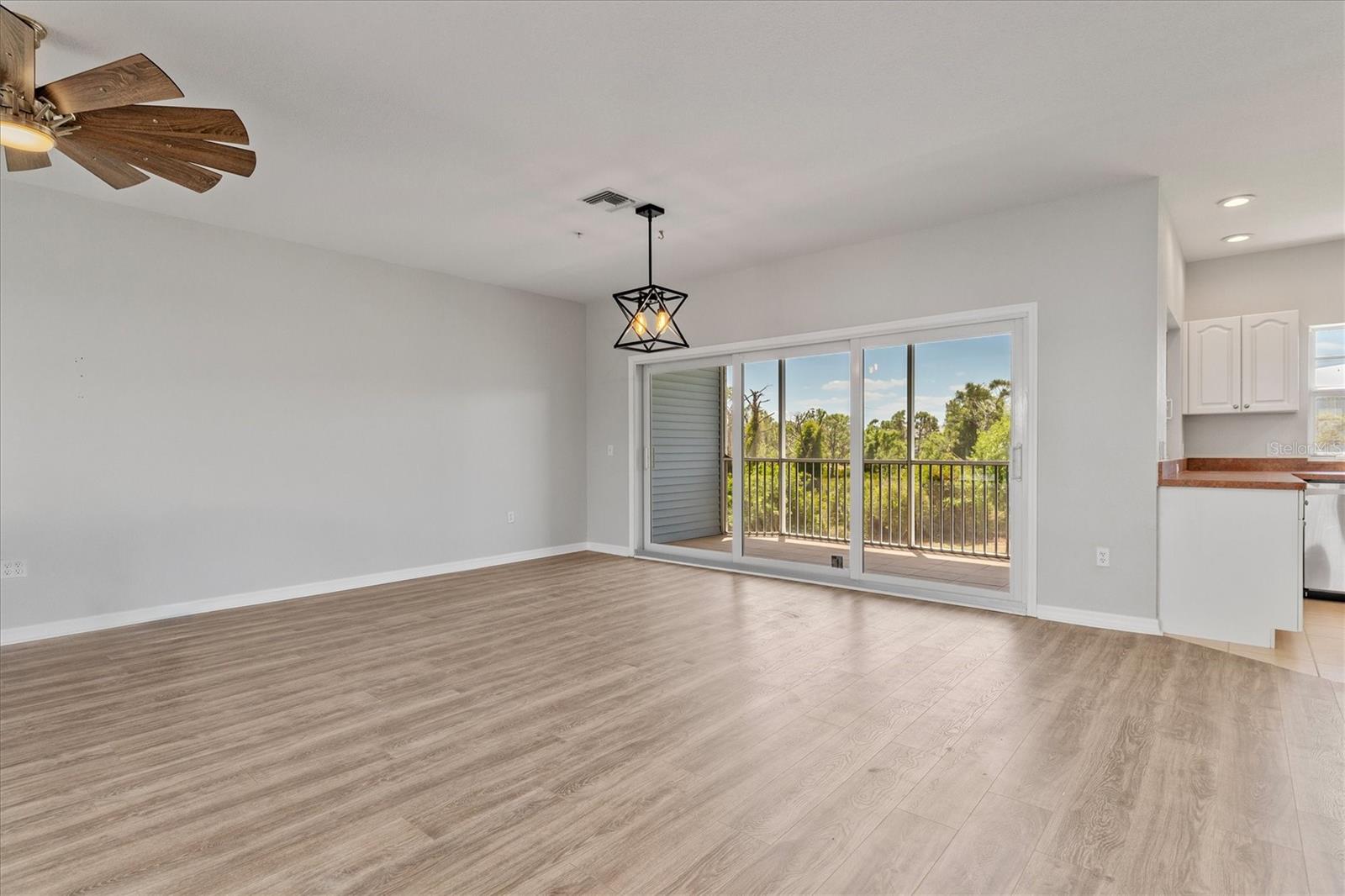 Image 45 of 56 For 3923 Cape Haze Drive 302