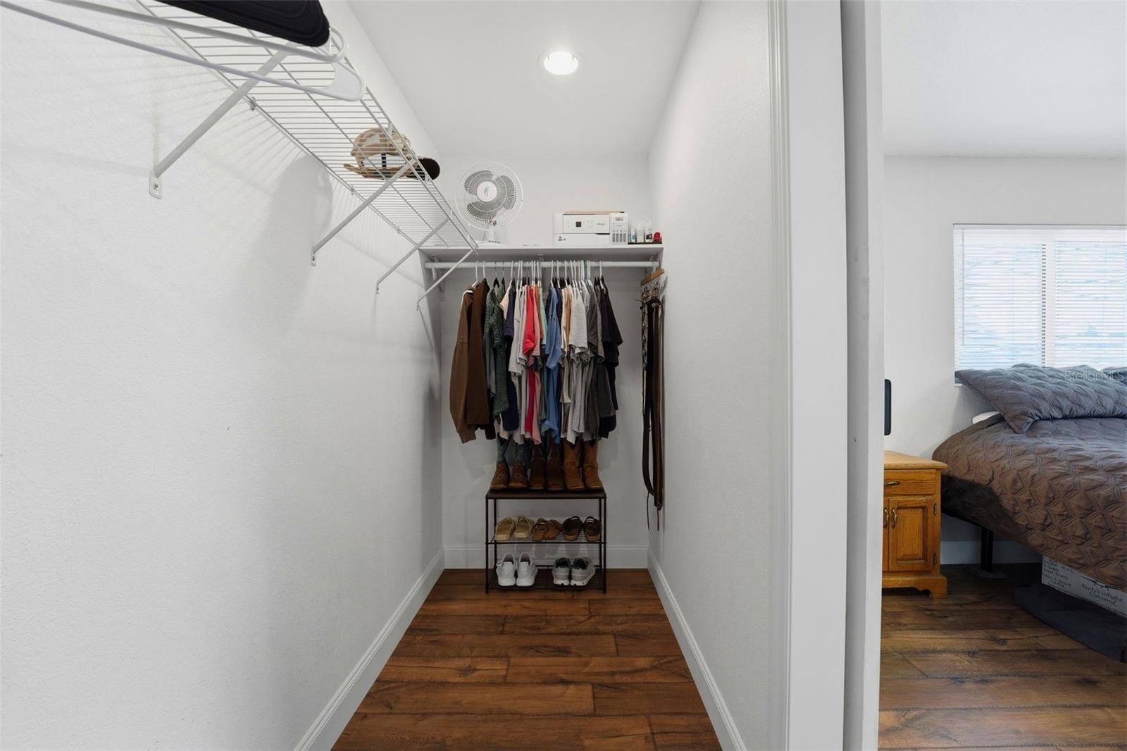 Image 22 of 38 For 1007 Montana Avenue