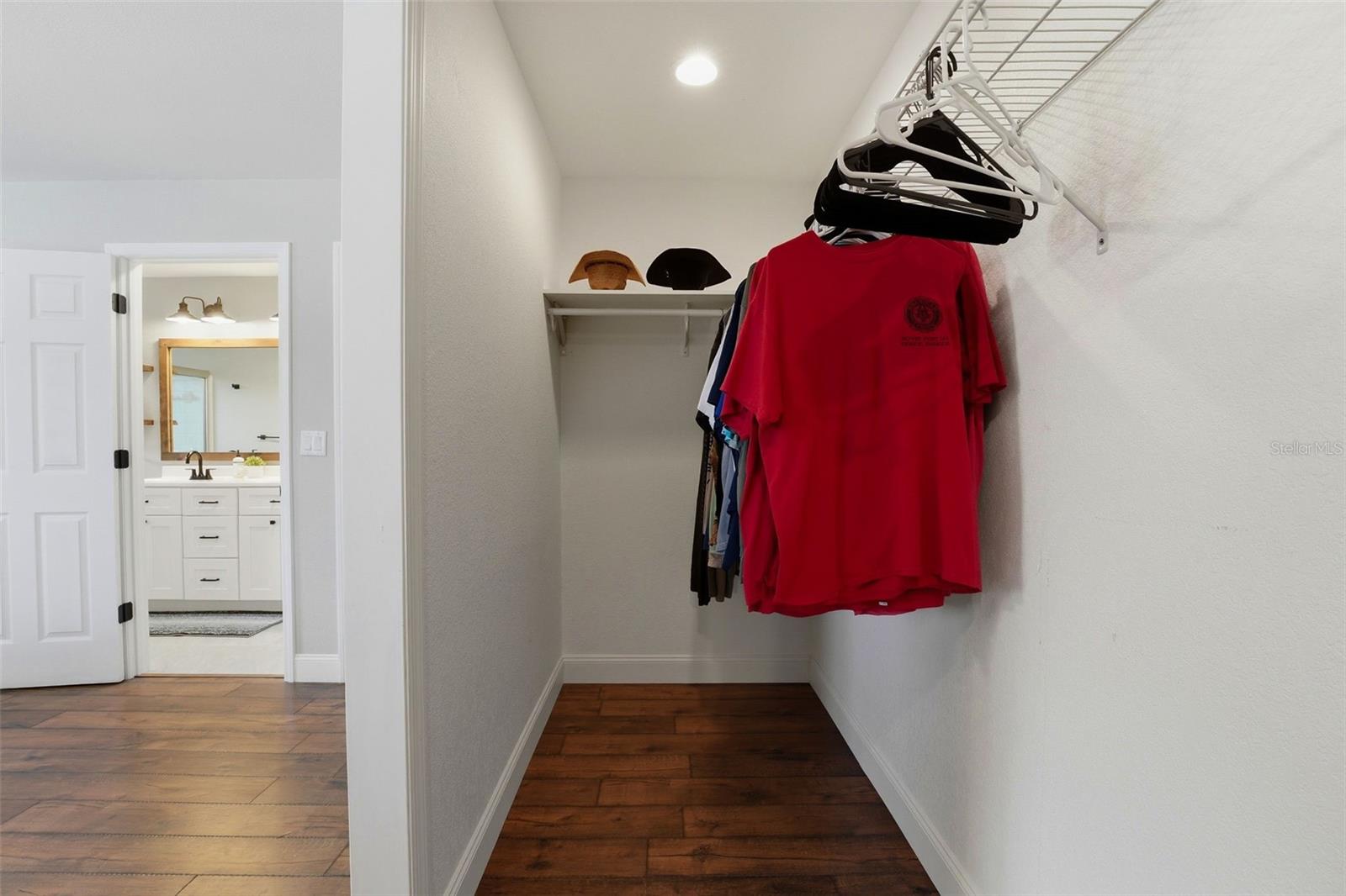 Image 23 of 38 For 1007 Montana Avenue