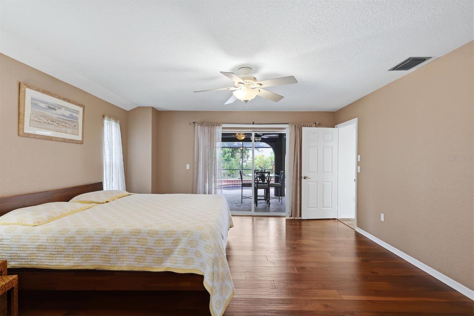 Image 23 of 40 For 1434 Roosevelt Drive