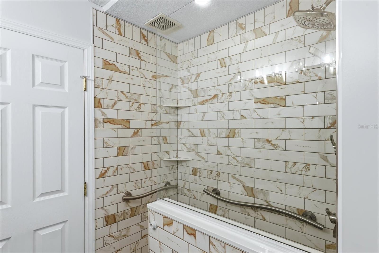 Image 30 of 40 For 1434 Roosevelt Drive