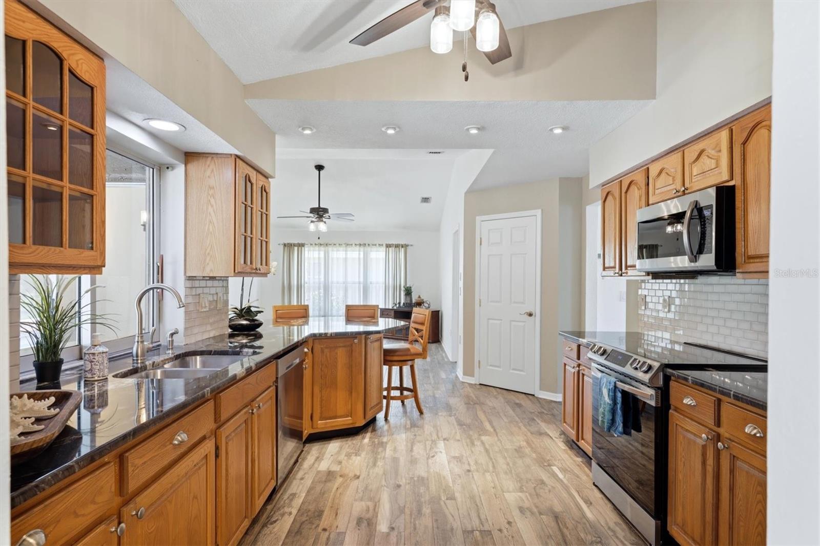 Image 8 of 40 For 1434 Roosevelt Drive