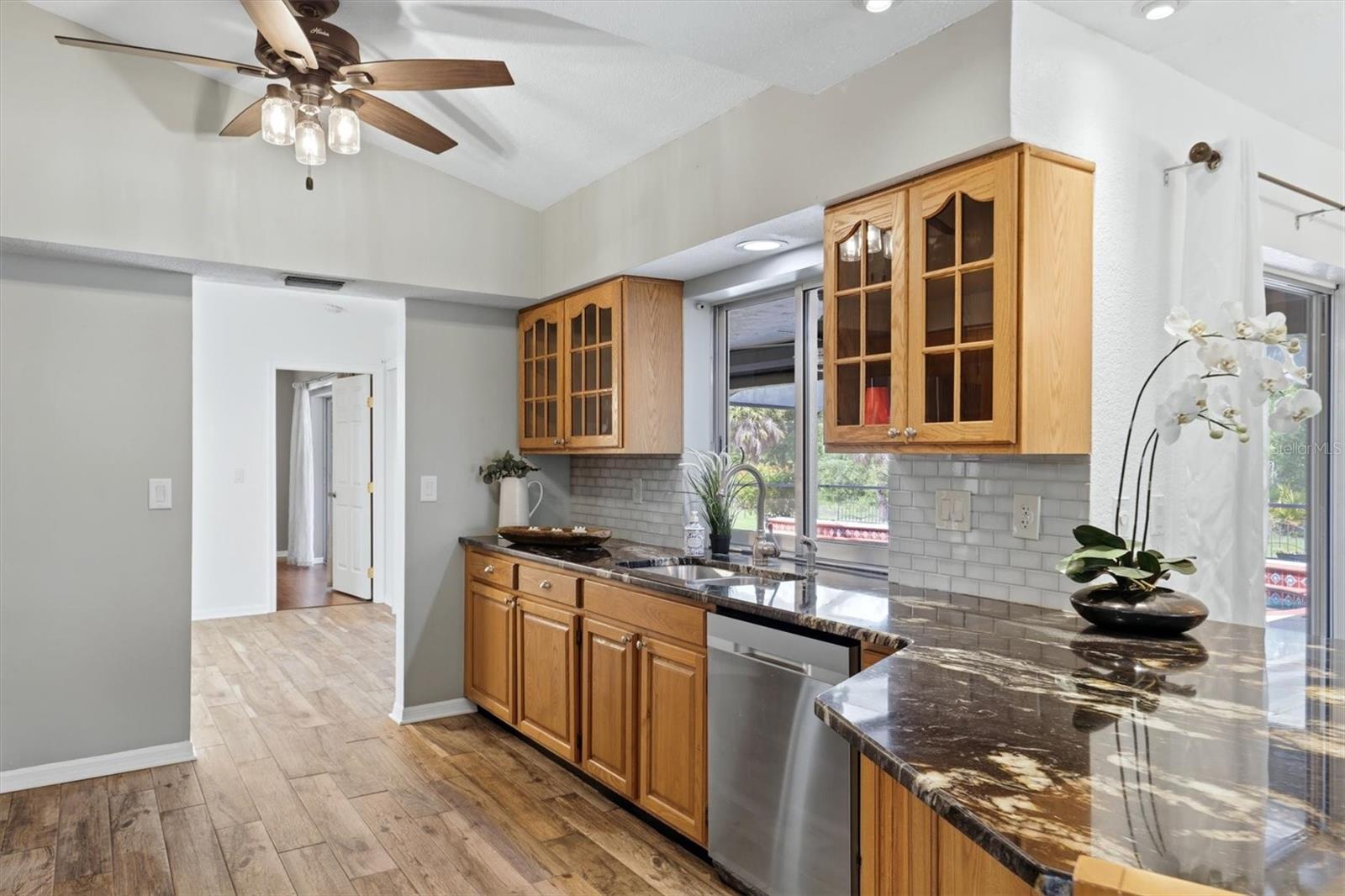 Image 9 of 40 For 1434 Roosevelt Drive