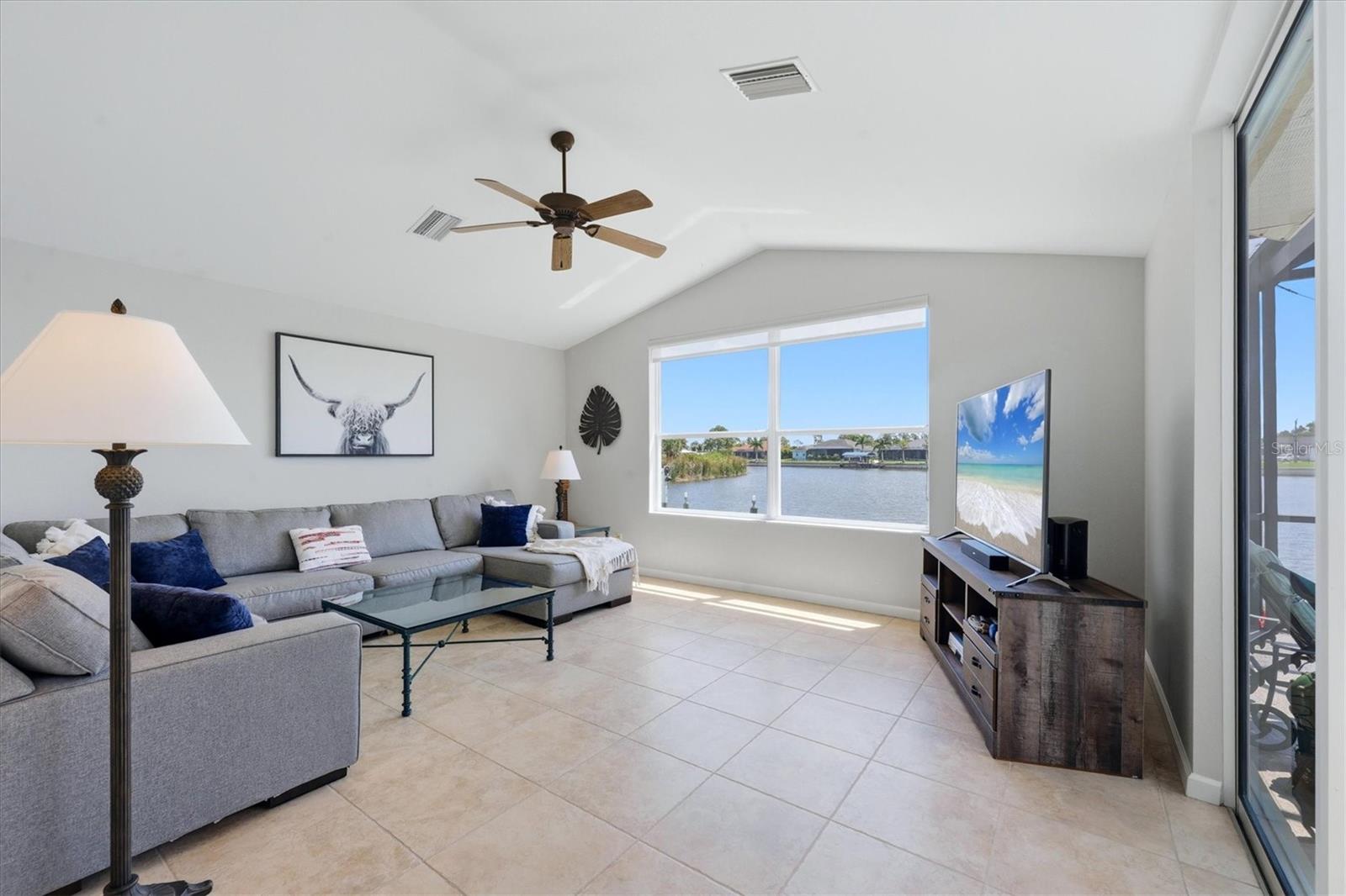 Image 21 of 48 For 13561 Blake Drive